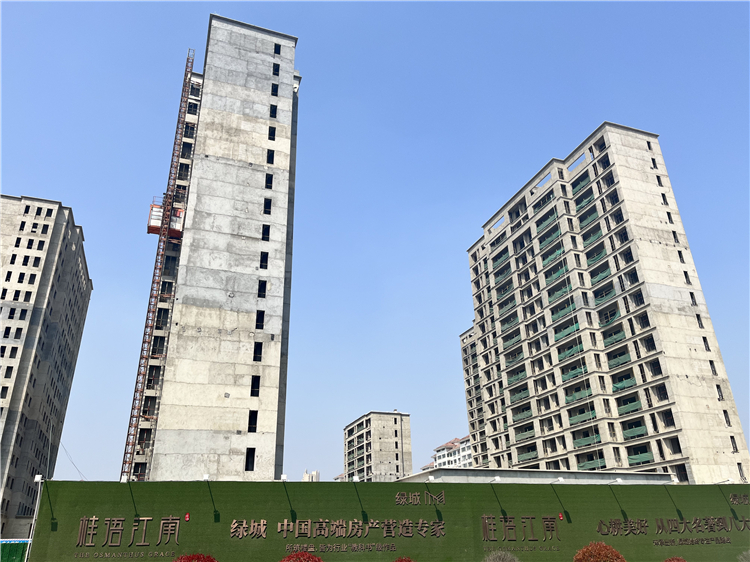 綠城煙臺桂語江南C地塊車庫底板加固工程